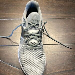 Men’s grey with white and black. Like new